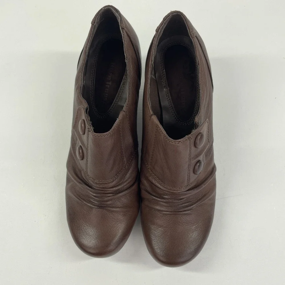 Bare Traps Womens Size 8 Tyley Brown Leather Booties Slip On Shoes Heel Button - Picture 4 of 12